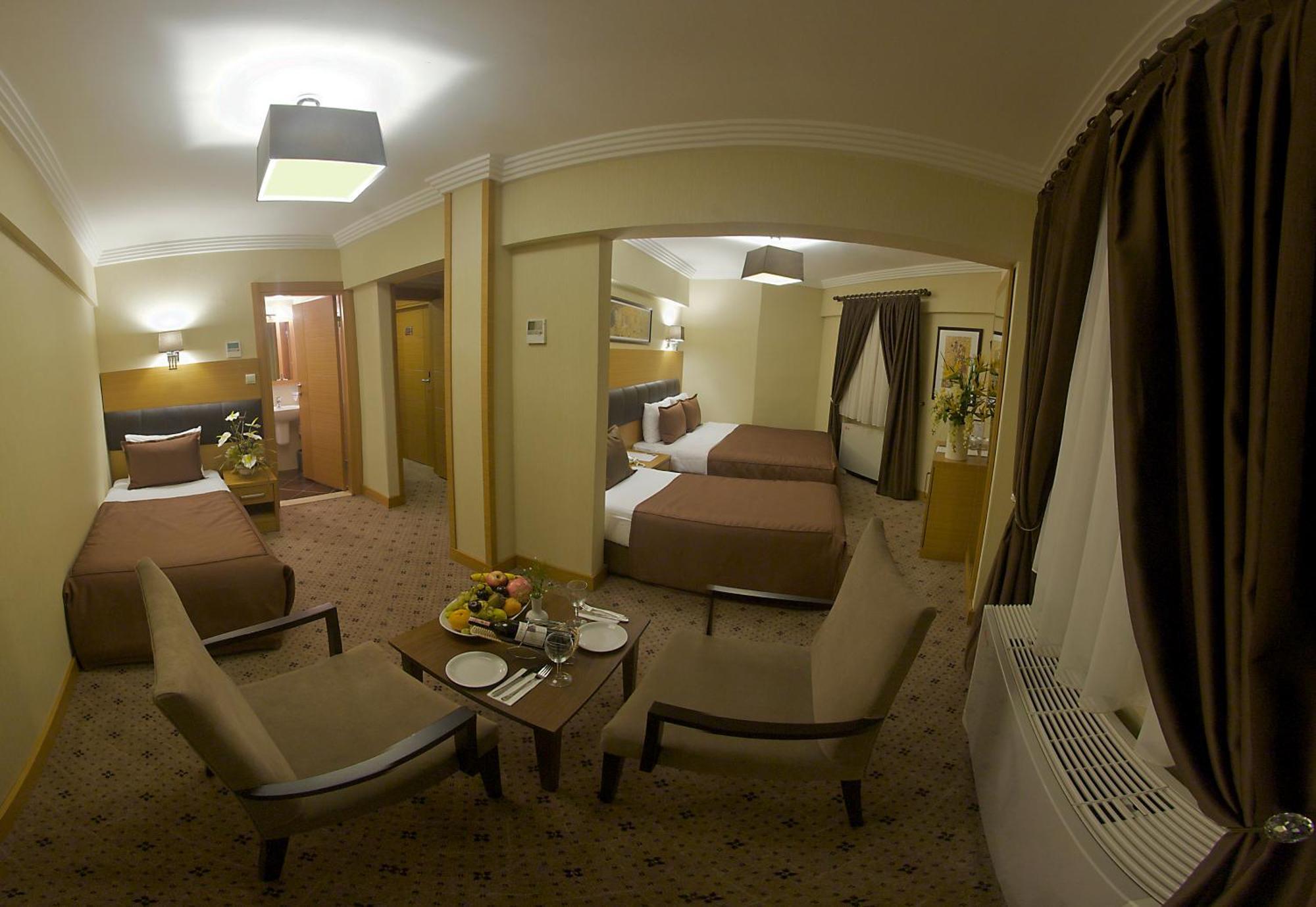 Mirilayon Hotel - Old Town — Photos 2